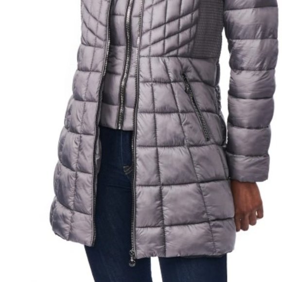 Bernardo XS Packable Hooded fill Coat with Bib - Picture 4 of 16